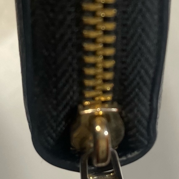 MICHAEL KORS Large Black Leather Wallet - Picture 3 of 5